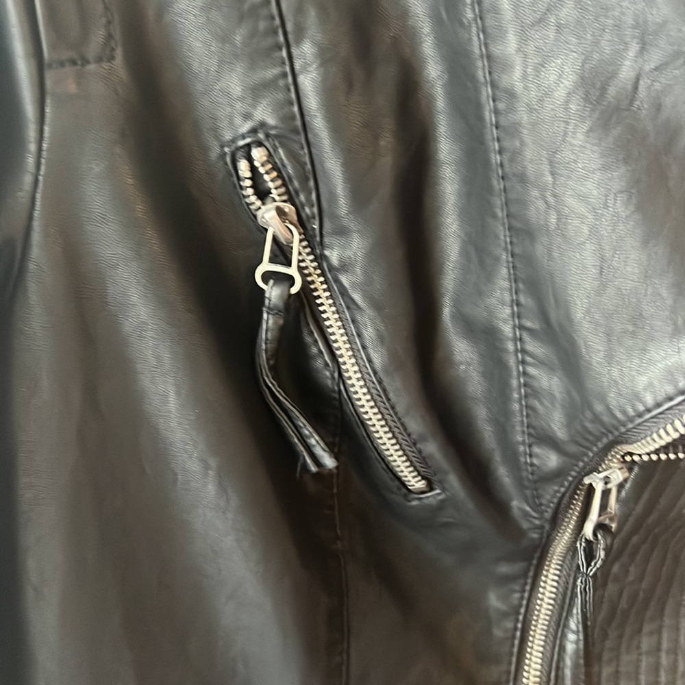 Lulu’s Up on a Tuesday Black Vegan Leather Jacket.  Size Large. - Picture 4 of 14